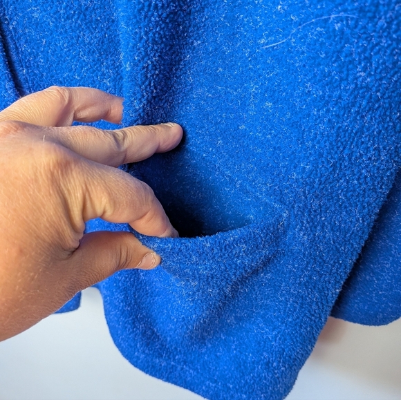 Vintage Women Sweater Size Large Blue Grand Mother Style Squirrel embroidery - Picture 5 of 8